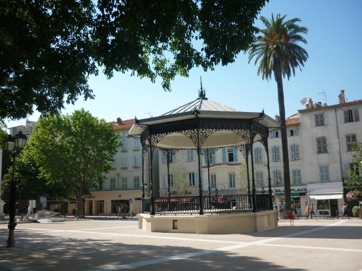 Le Crystal Apartamento Antibes Exterior foto